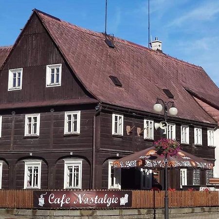Cafe Nostalgie Dvouluzkovy Romanticky Pokoj Krásná Lípa 外观 照片